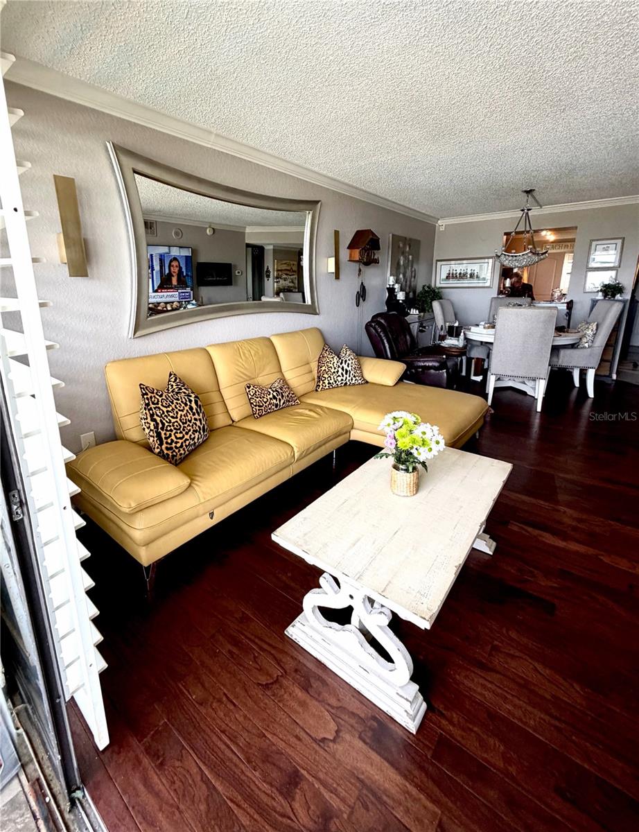 1000 Cove Cay Dr #4d Property Photo 21
