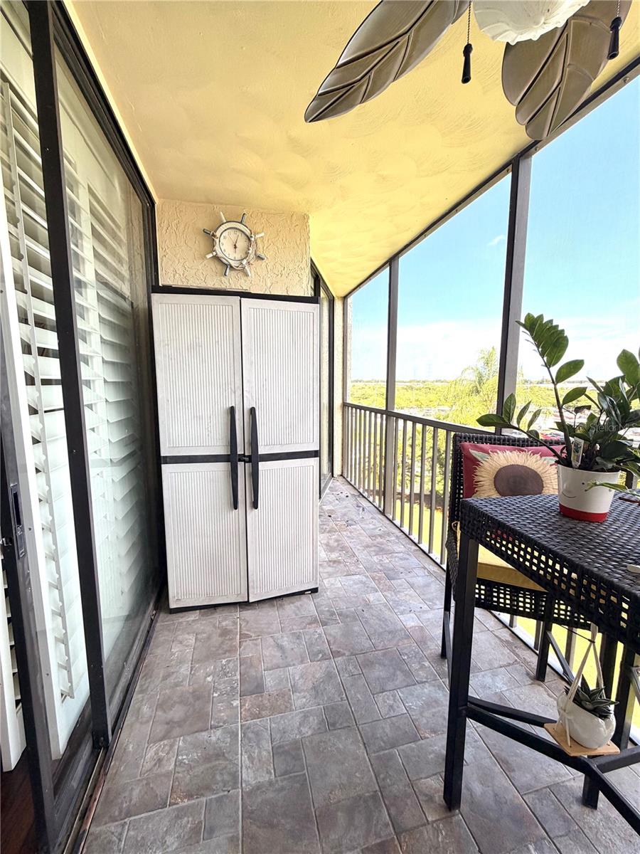 1000 Cove Cay Dr #4d Property Photo 38