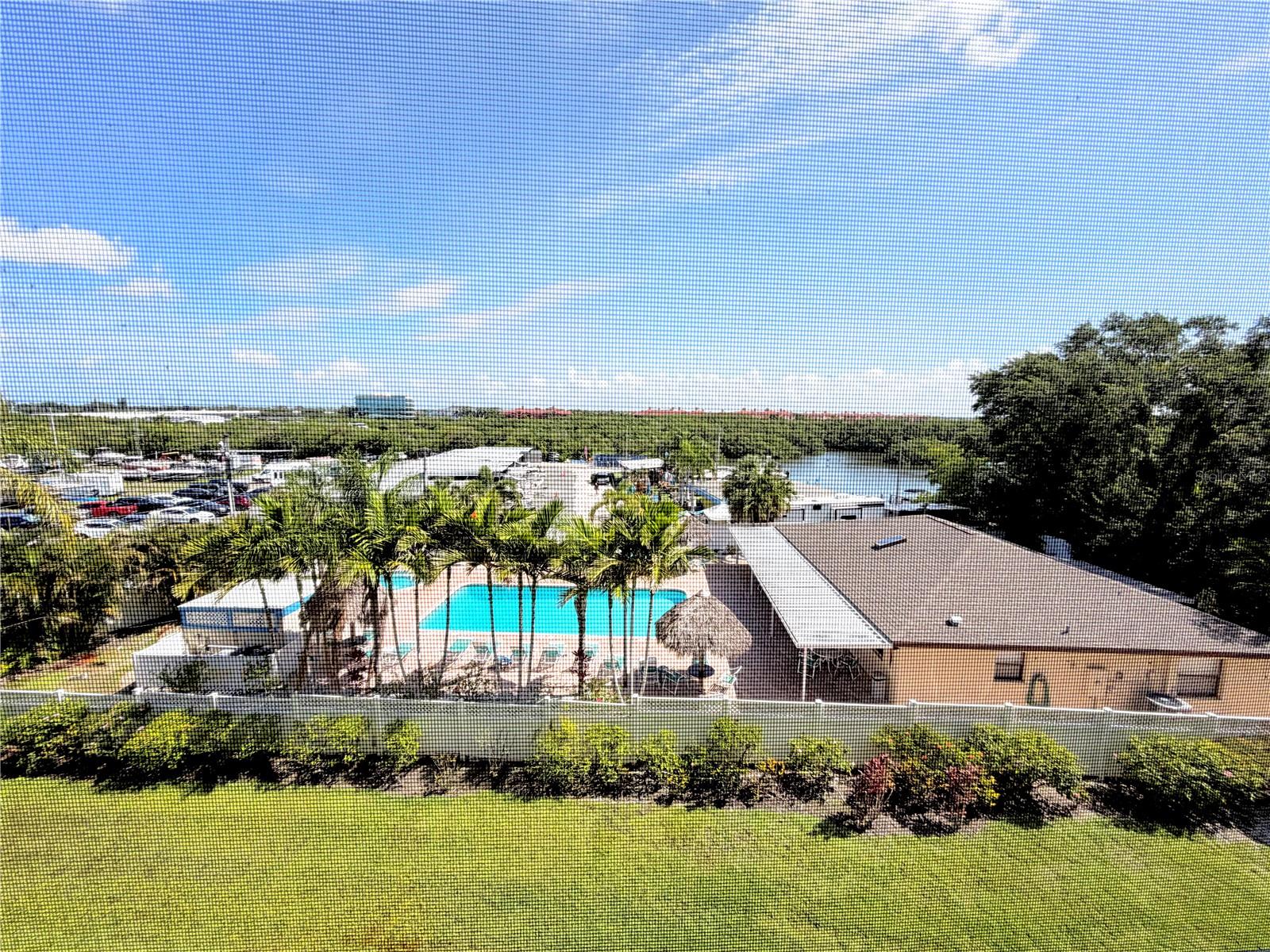 1000 Cove Cay Dr #4d Property Photo 39