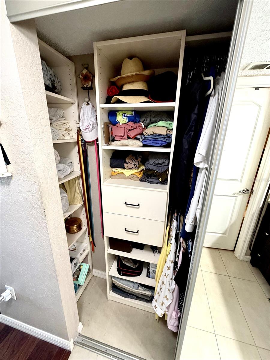 1000 Cove Cay Dr #4d Property Photo 44