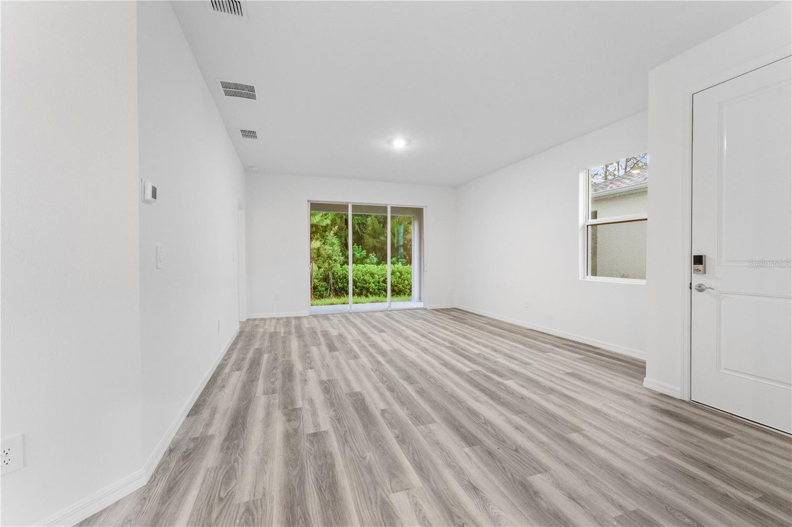 31351 Paper Birch St Property Photo 11