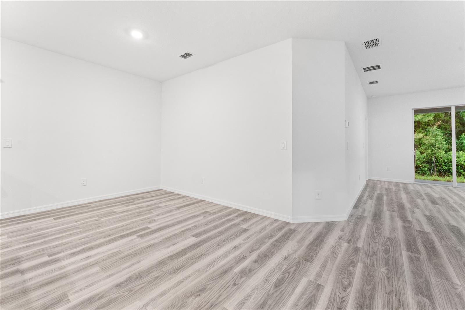 31351 Paper Birch St Property Photo 15