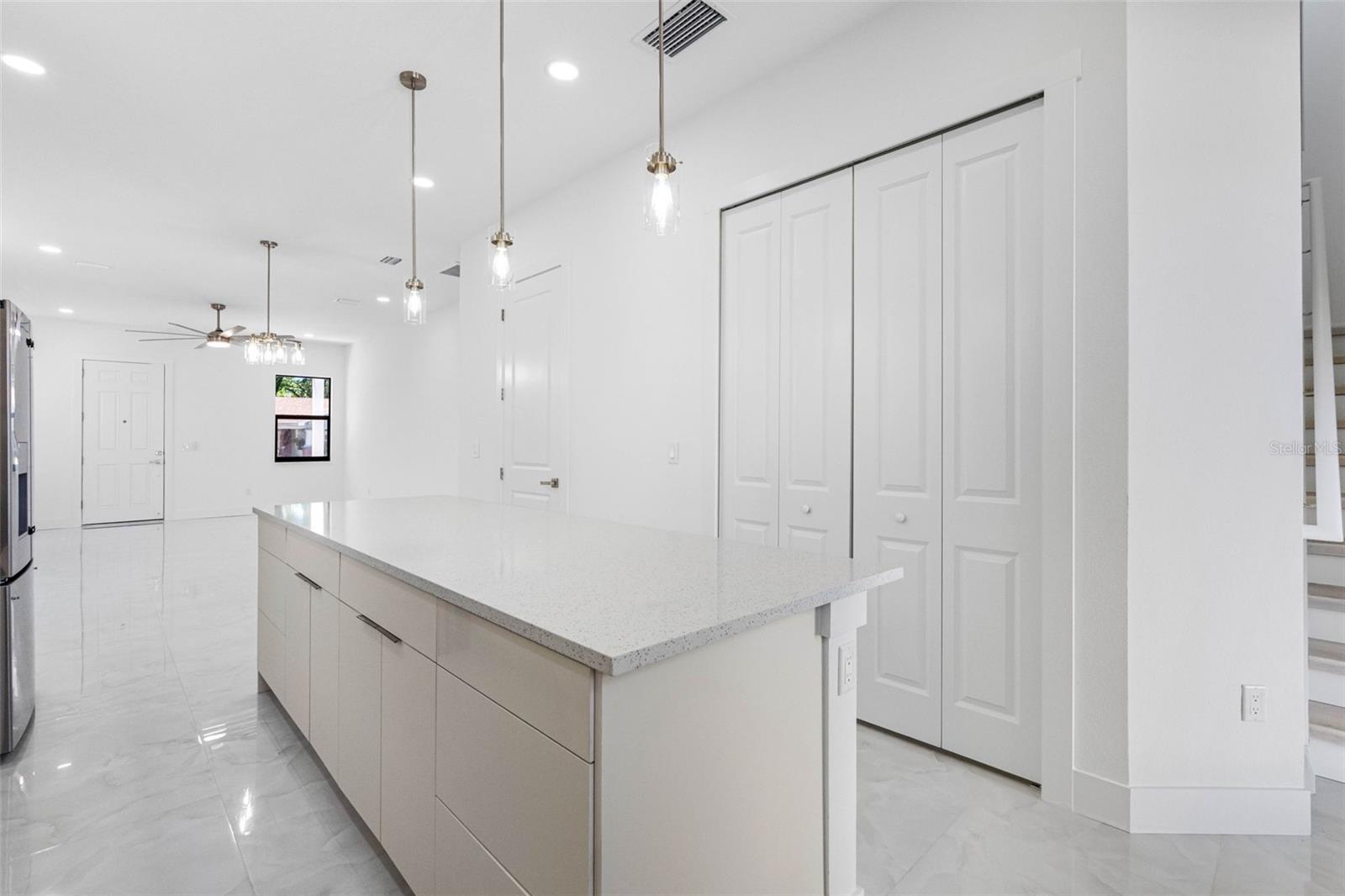 7015 N Central Ave #unit D Property Photo 31