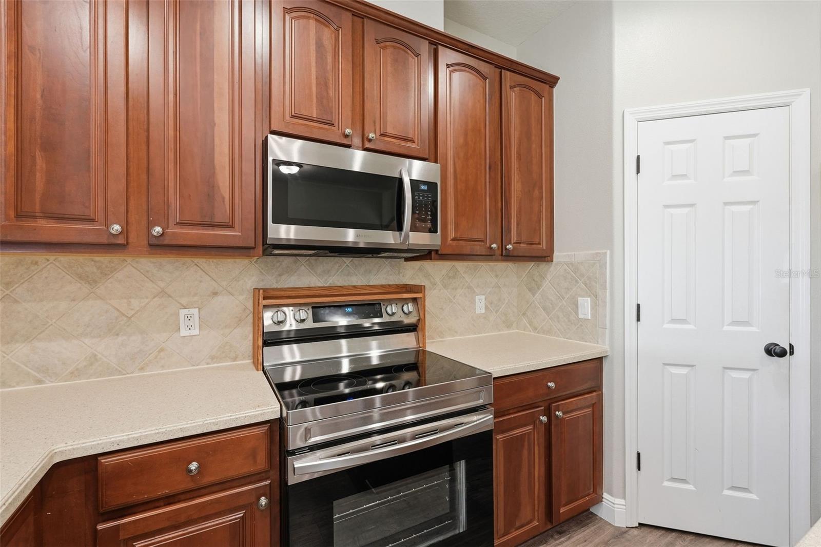 8836 Cameron Crest Dr Property Photo 14