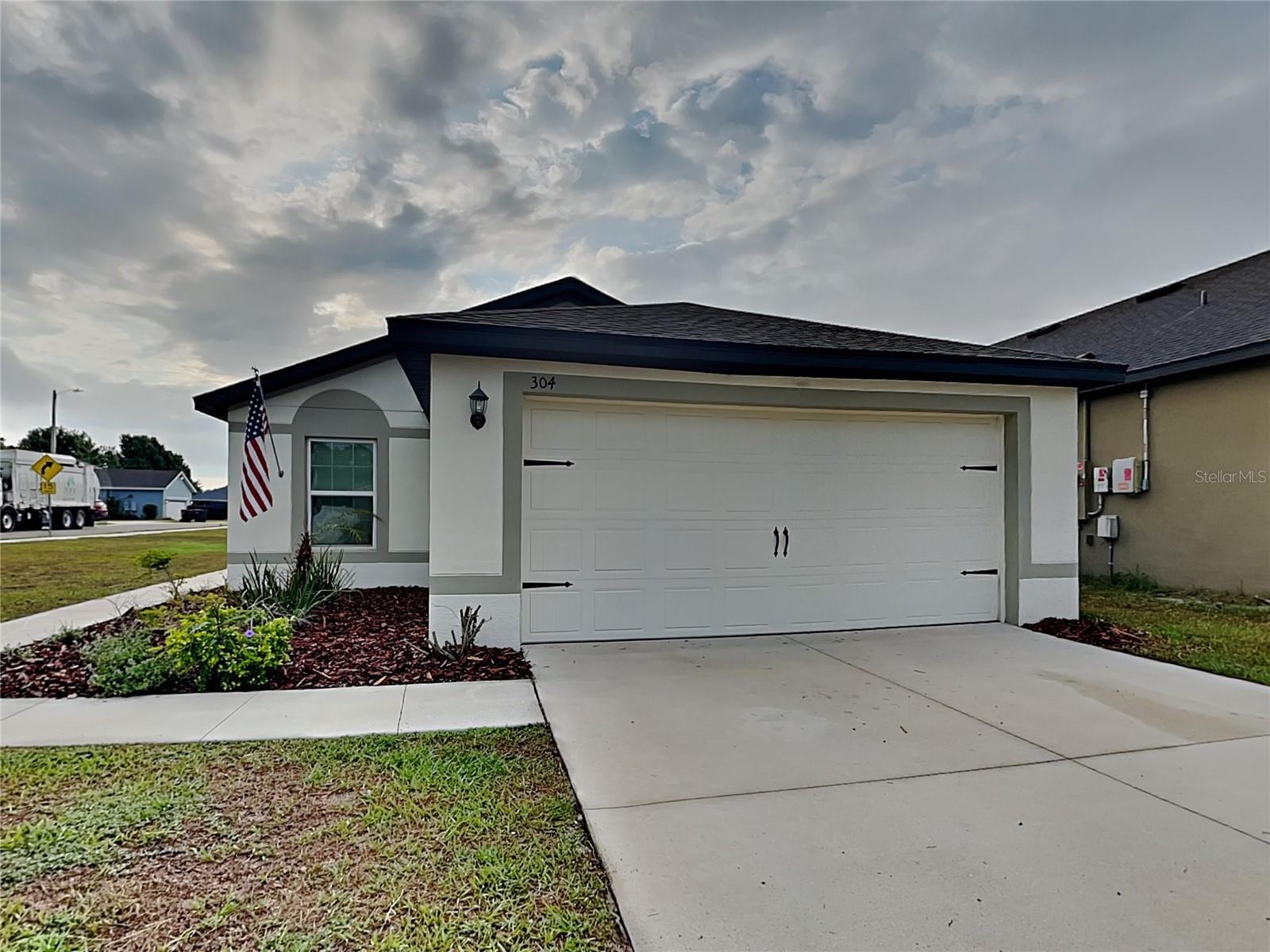 TB8512569 Property Photo 1