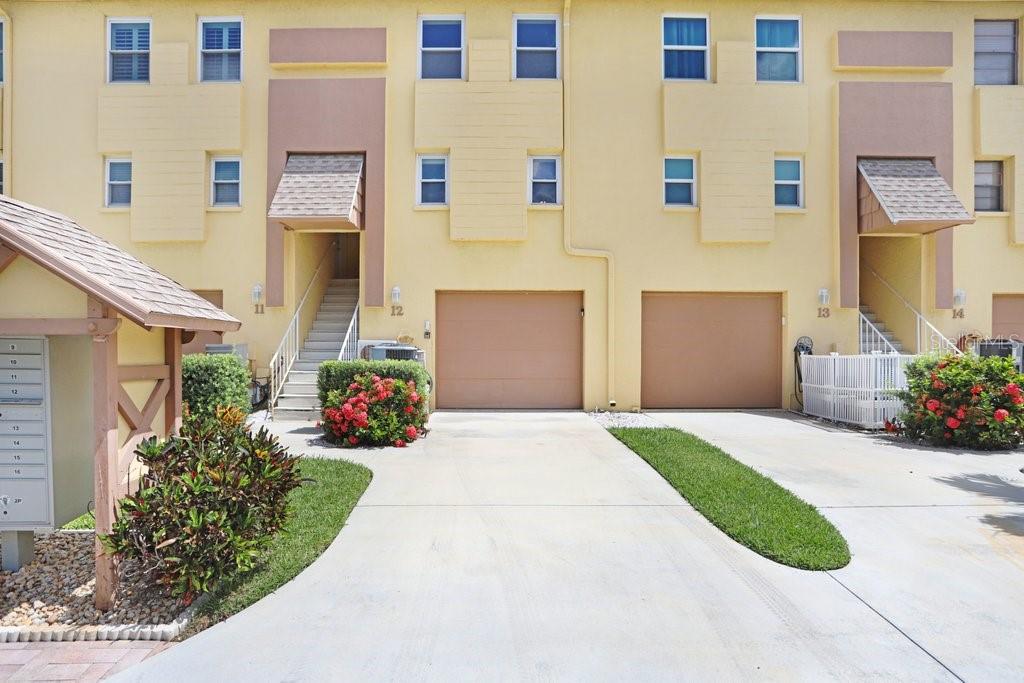 314 Windrush Blvd #12 Property Photo 3