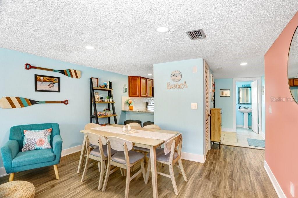 314 Windrush Blvd #12 Property Photo 4