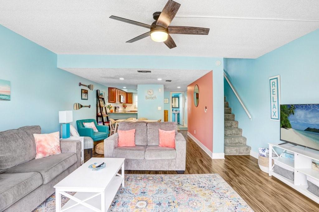 314 Windrush Blvd #12 Property Photo 8
