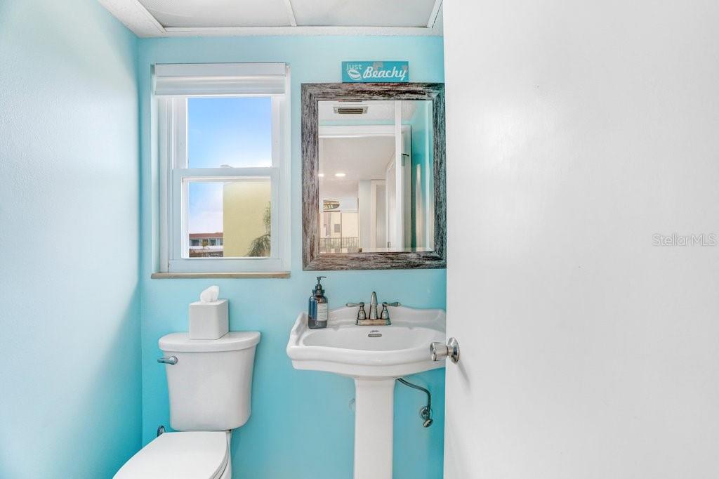 314 Windrush Blvd #12 Property Photo 14