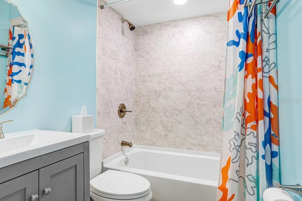 314 Windrush Blvd #12 Property Photo 25
