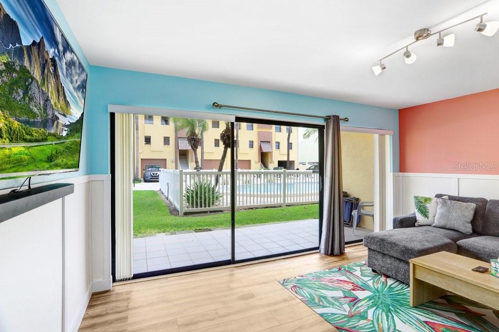 314 Windrush Blvd #12 Property Photo 26