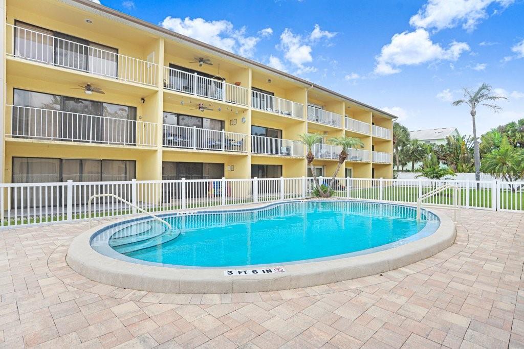 314 Windrush Blvd #12 Property Photo 32