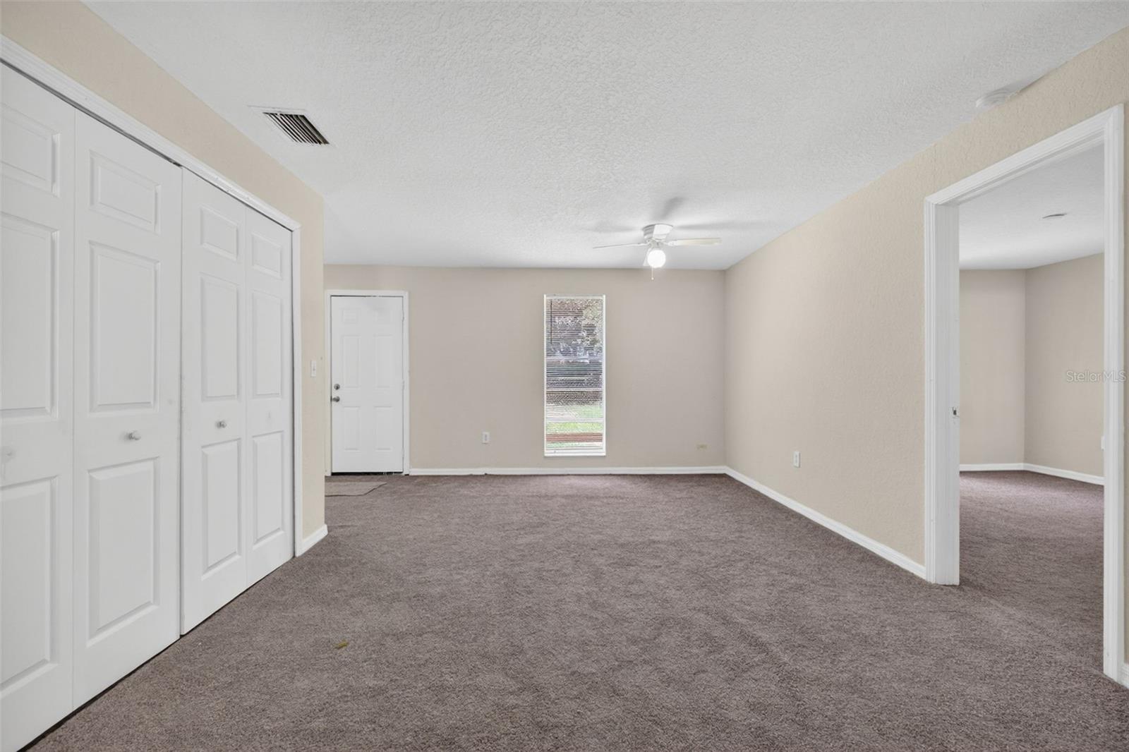 4793 Pleasant Ave Property Photo 8
