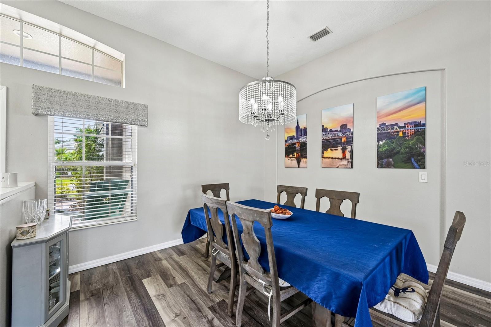 2910 127th Pl E Property Photo 3