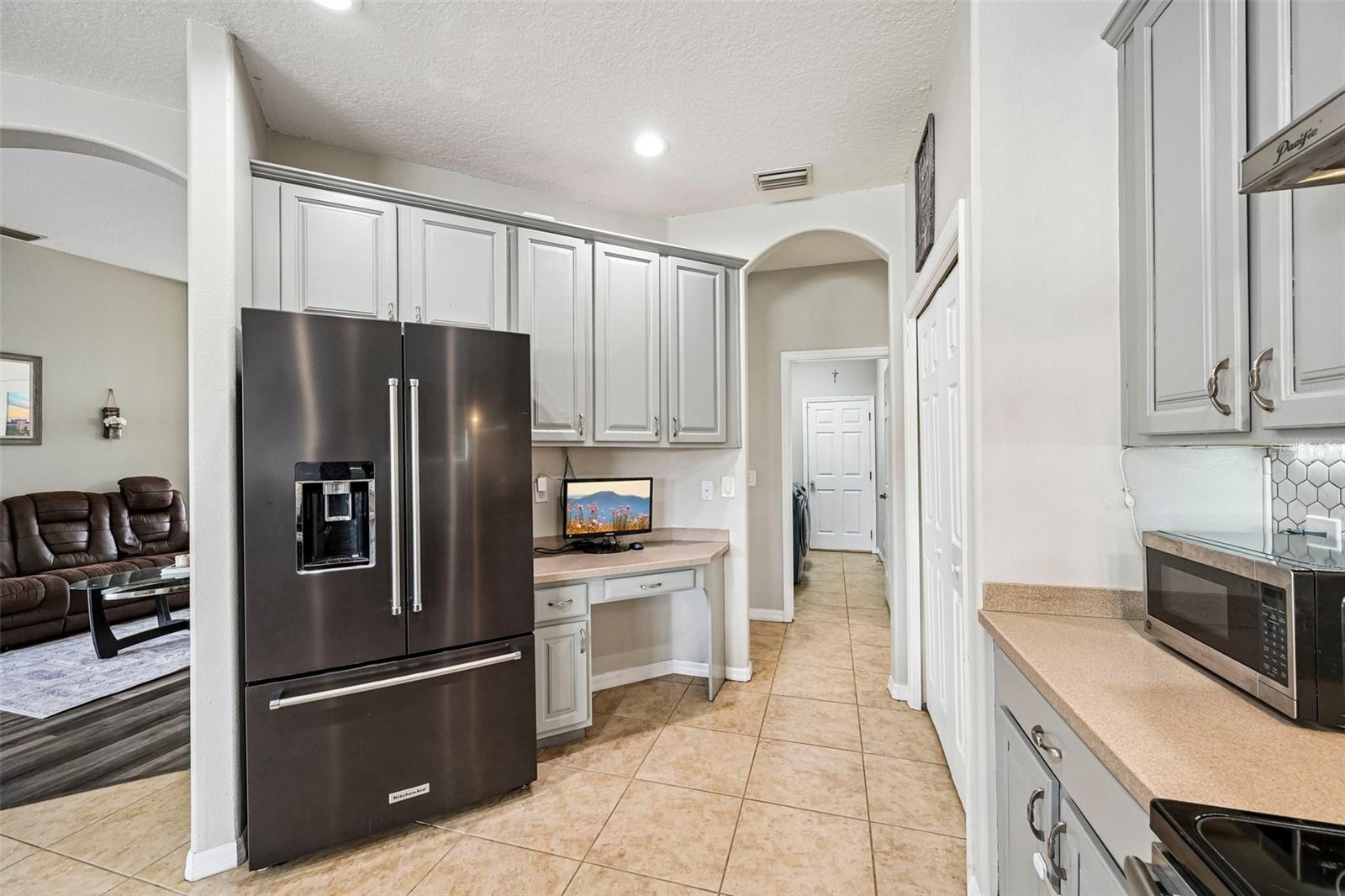 2910 127th Pl E Property Photo 8