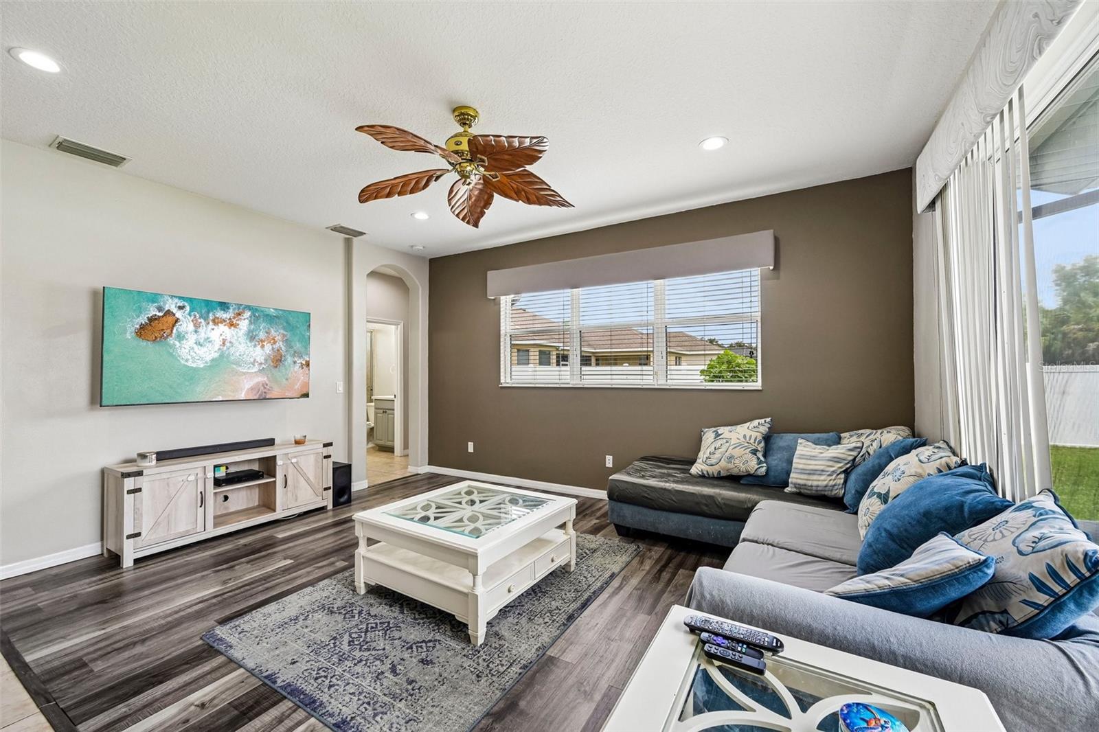 2910 127th Pl E Property Photo 10