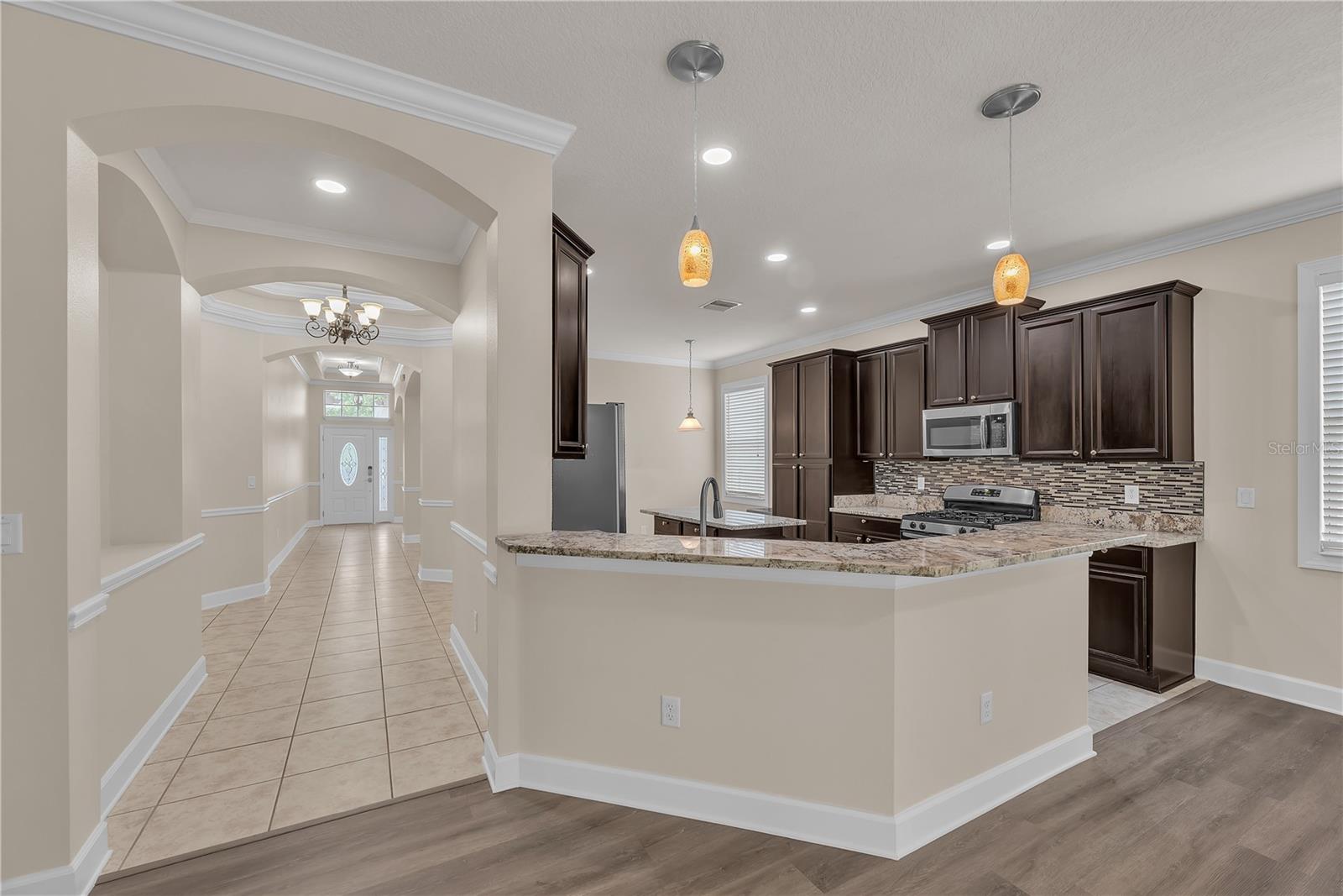 17433 New Cross Cir Property Photo 7