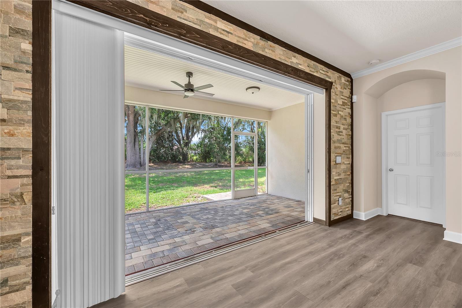17433 New Cross Cir Property Photo 22