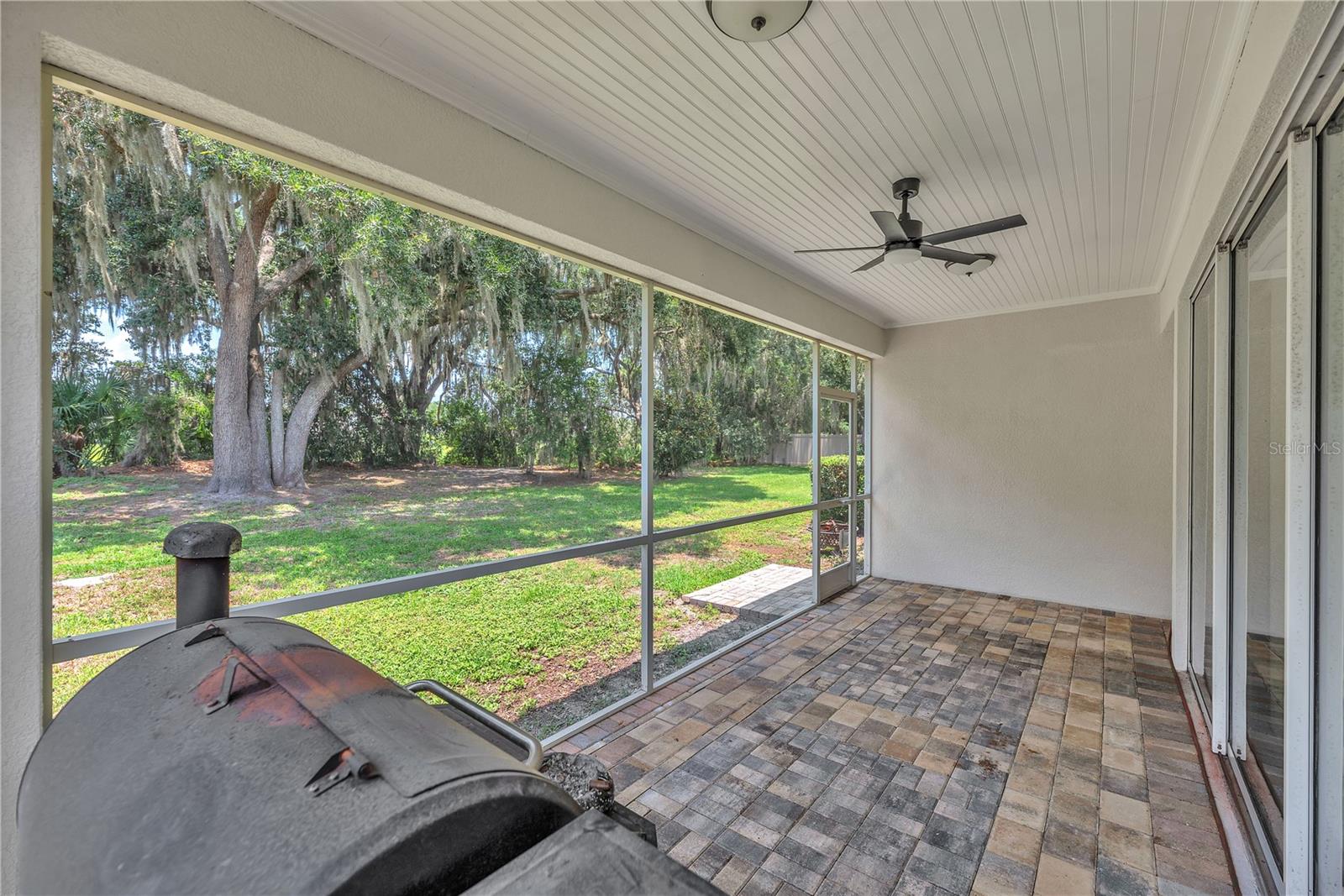 17433 New Cross Cir Property Photo 23