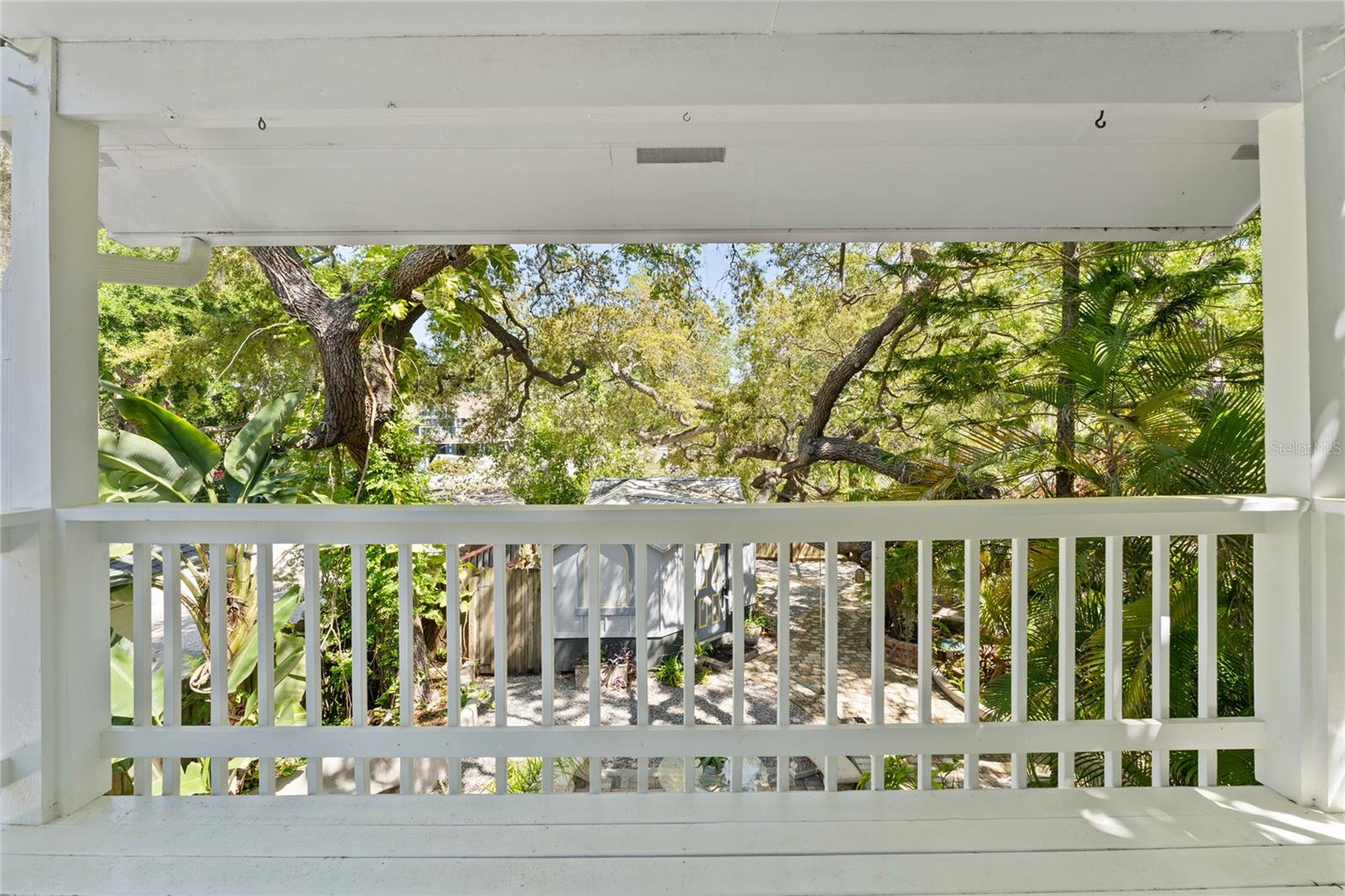 515 Crystal Beach Ave Property Photo 28