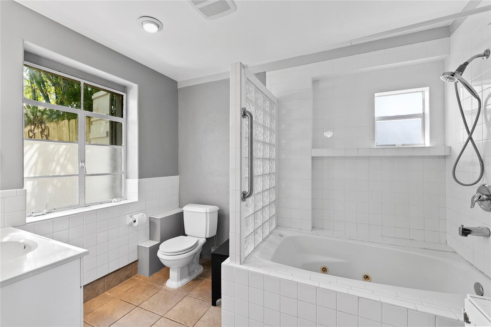 515 Crystal Beach Ave Property Photo 32