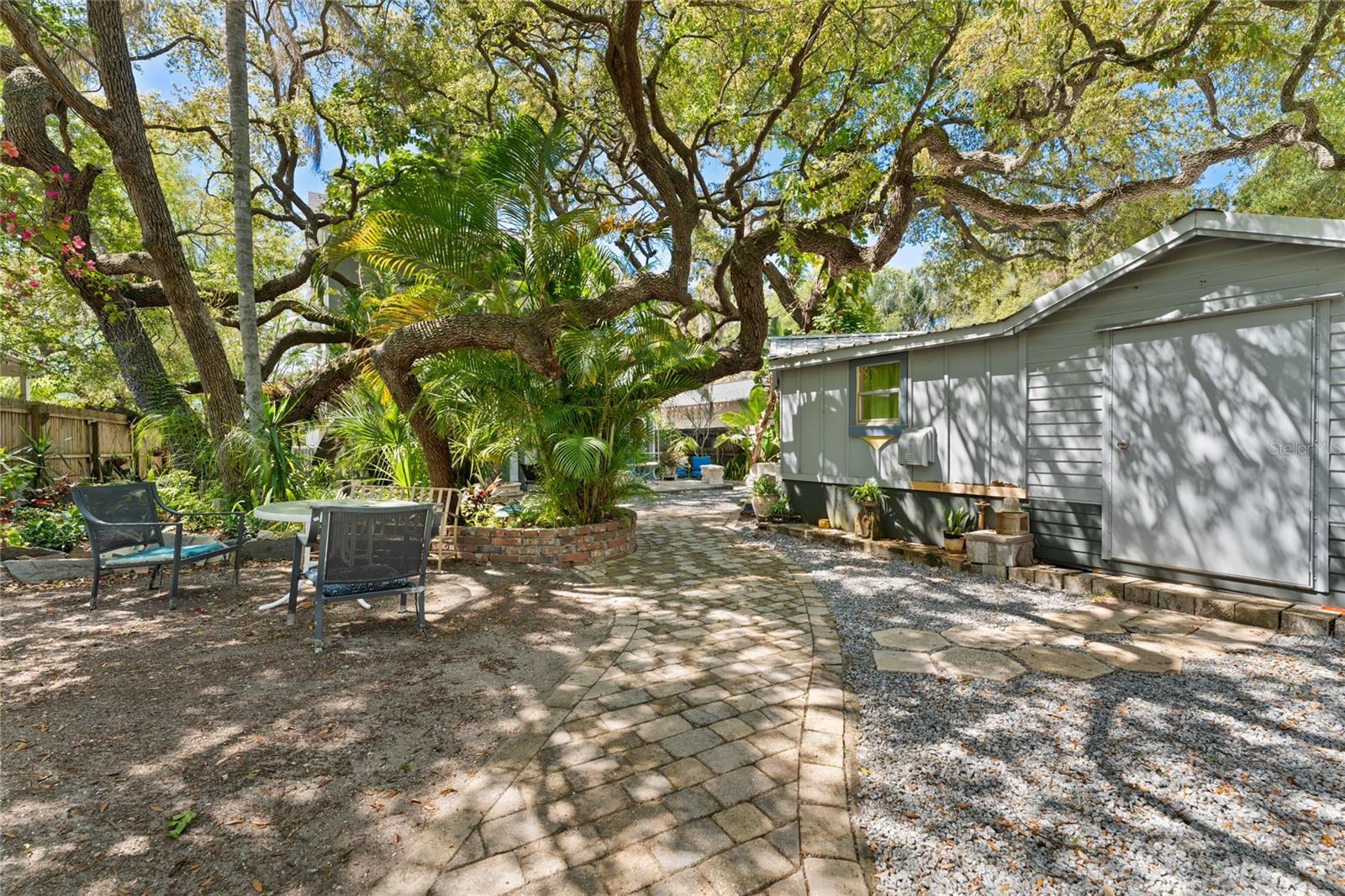 515 Crystal Beach Ave Property Photo 40