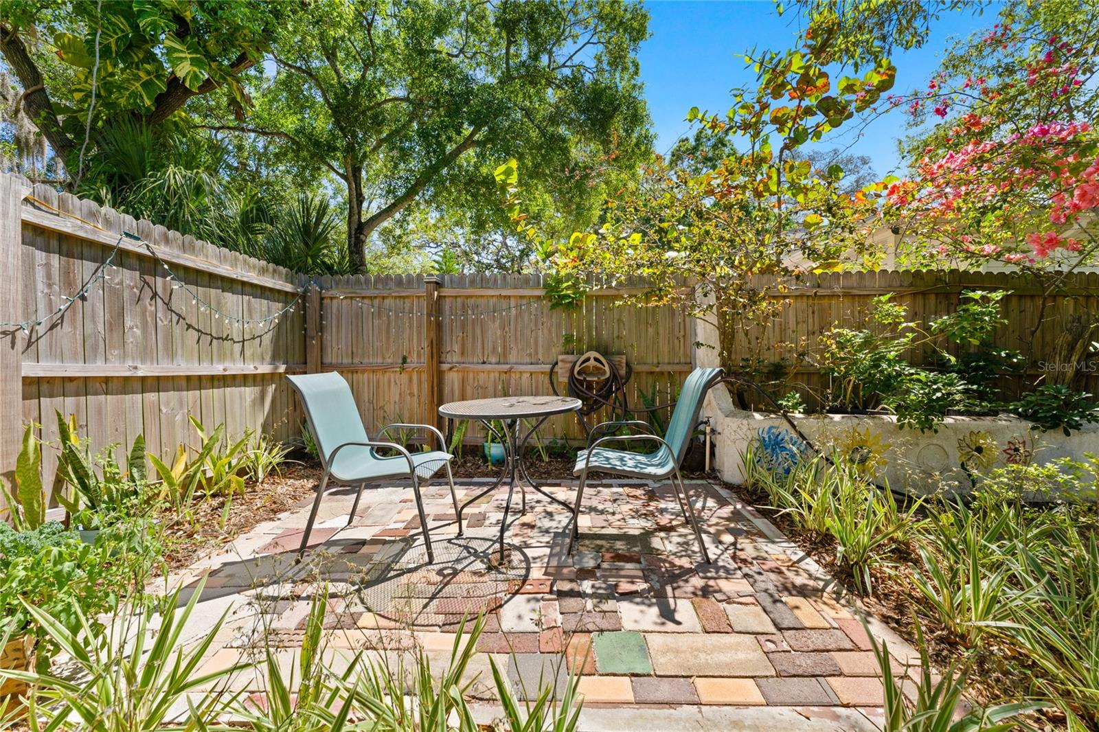 515 Crystal Beach Ave Property Photo 42