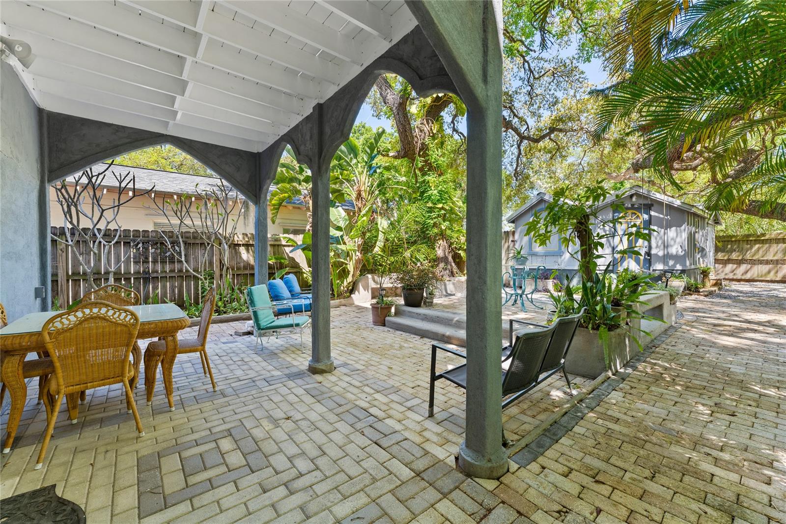 515 Crystal Beach Ave Property Photo 44