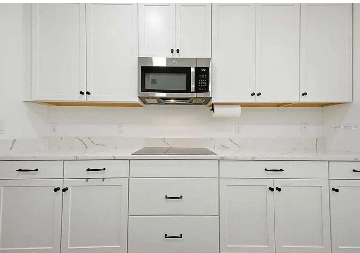 7792 Notched Pine Bnd Property Photo 14