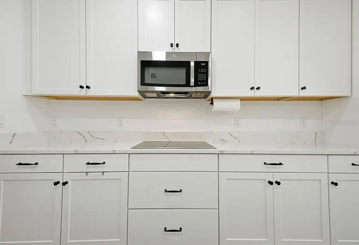 7792 Notched Pine Bnd Property Photo 16