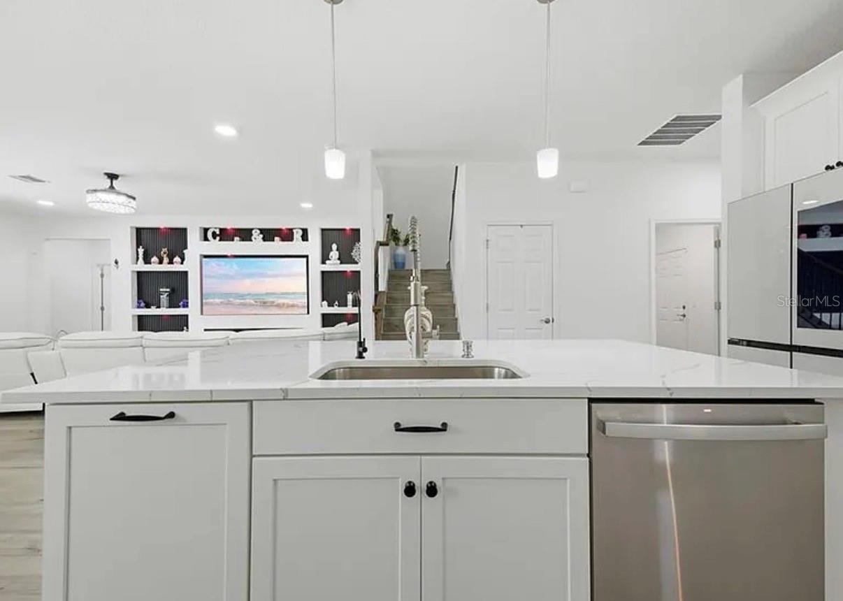 7792 Notched Pine Bnd Property Photo 17