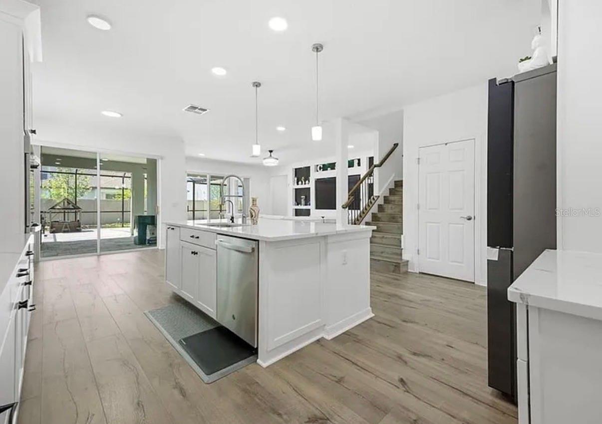 7792 Notched Pine Bnd Property Photo 19