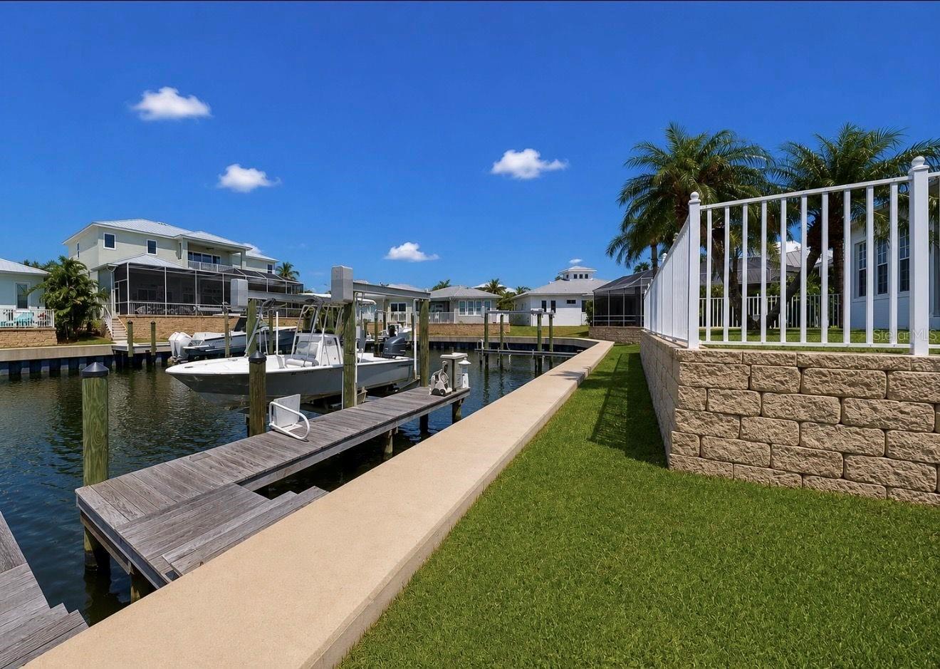 611 Mirabay Blvd Property Photo 4