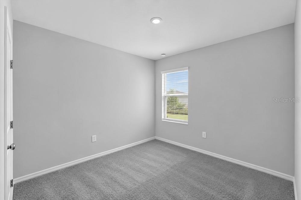 13729 Squall Ln Property Photo 16