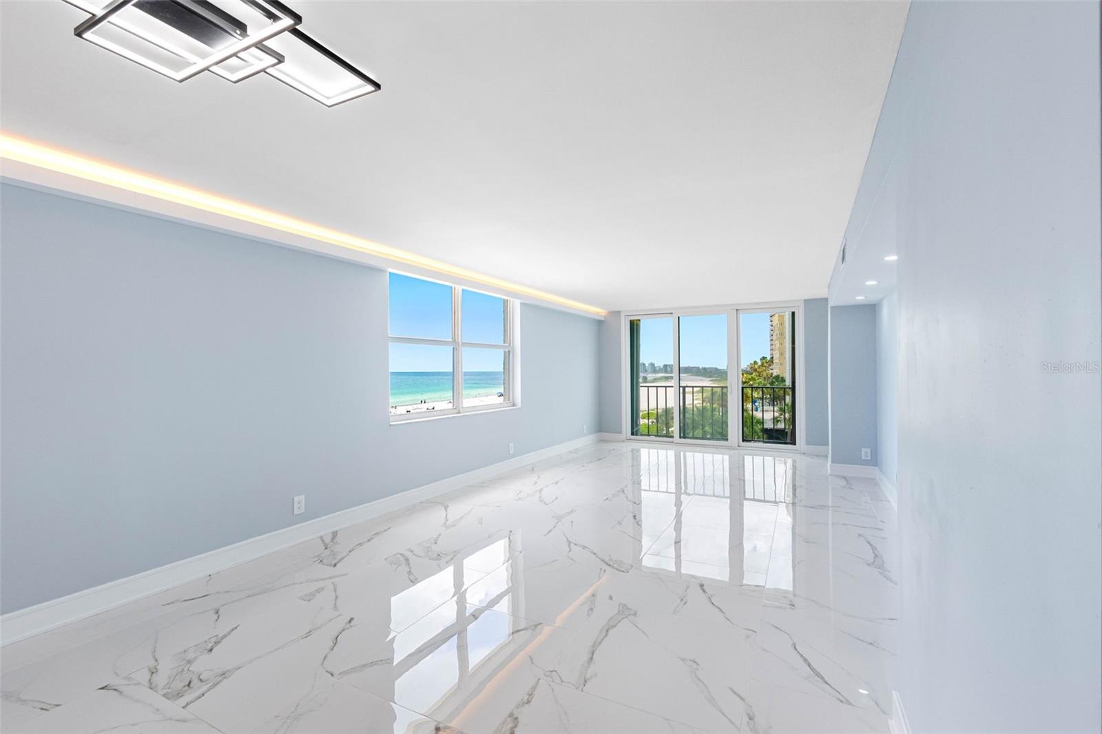 1400 Gulf Blvd #409 Property Photo 7