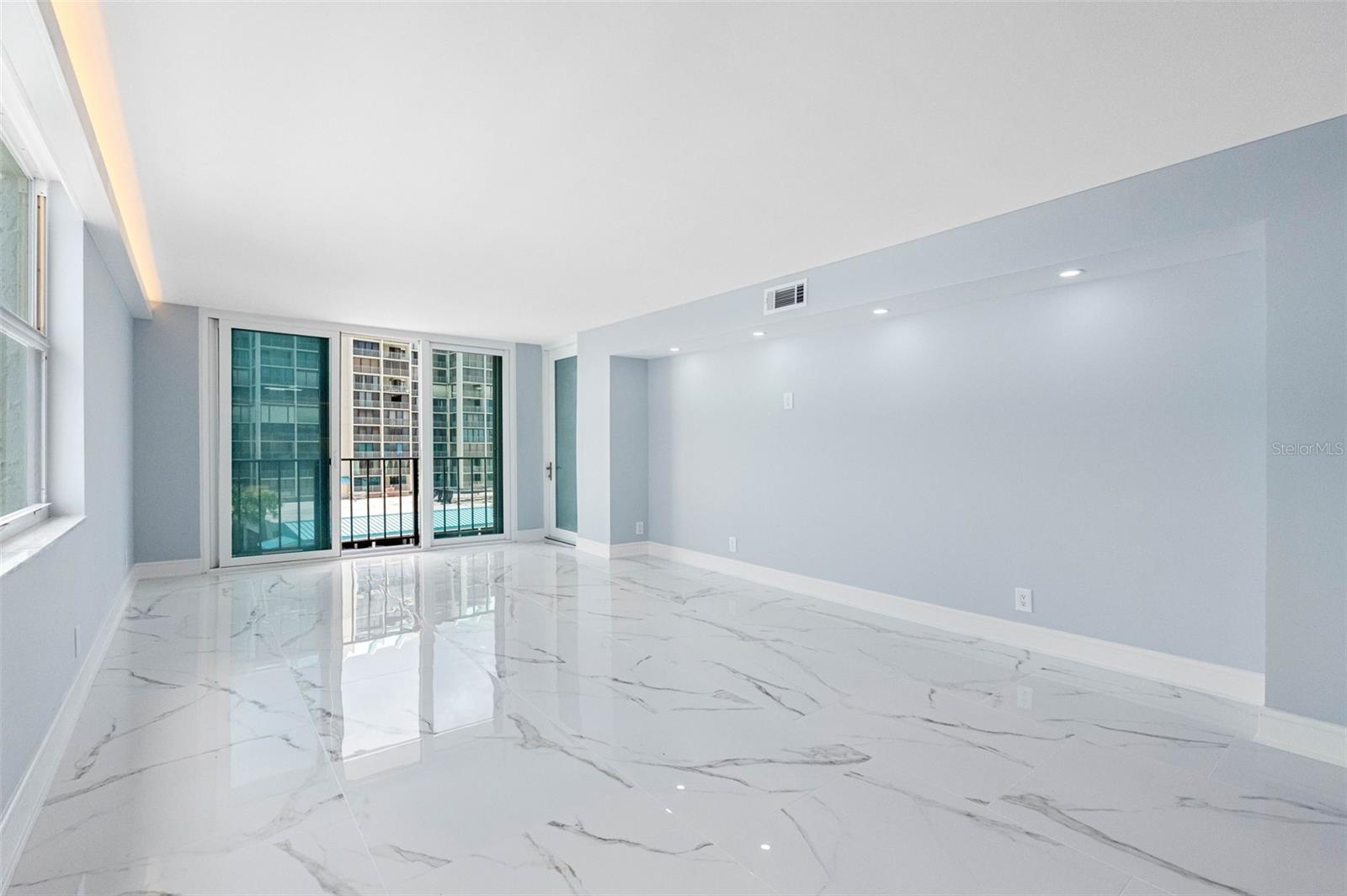 1400 Gulf Blvd #409 Property Photo 21