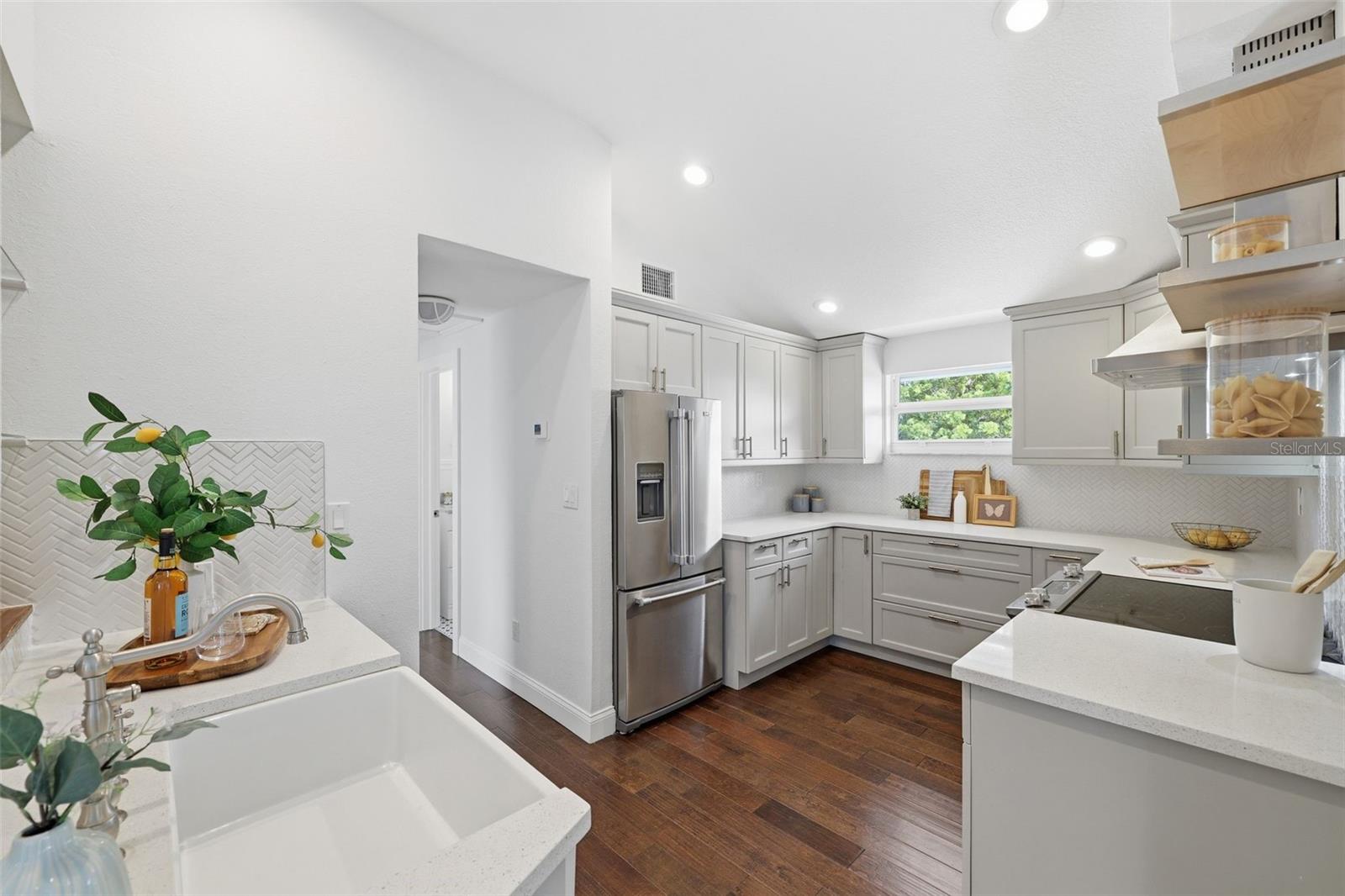 7 Georgia Ave Property Photo 9