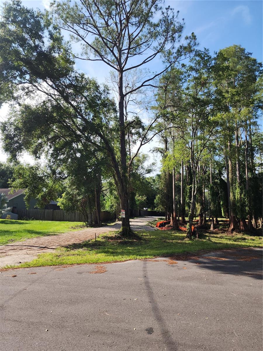 7709 Windward Way Property Photo 3