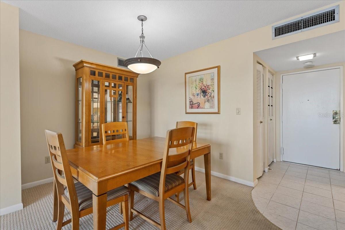 5220 Brittany Dr S #1501 Property Photo 11