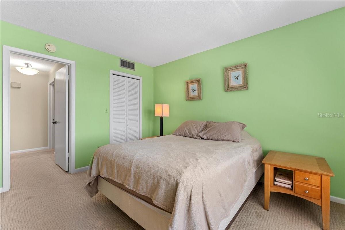 5220 Brittany Dr S #1501 Property Photo 33