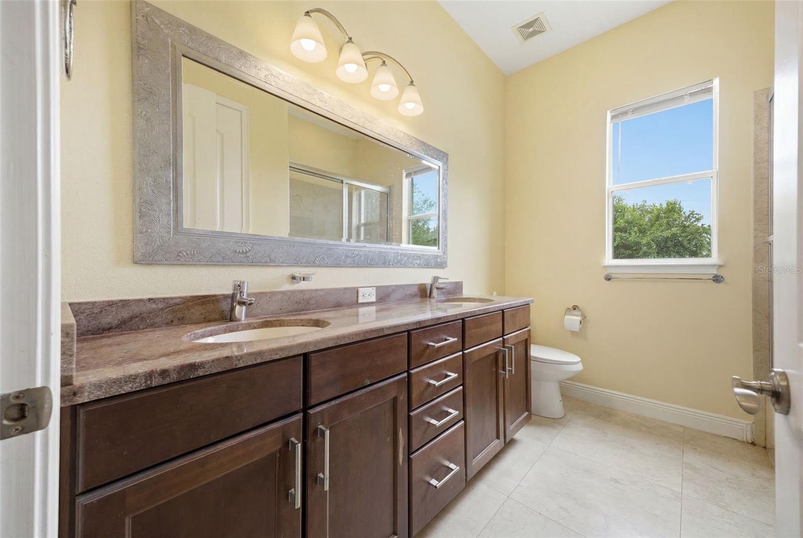 17127 Brown Rd Property Photo 19