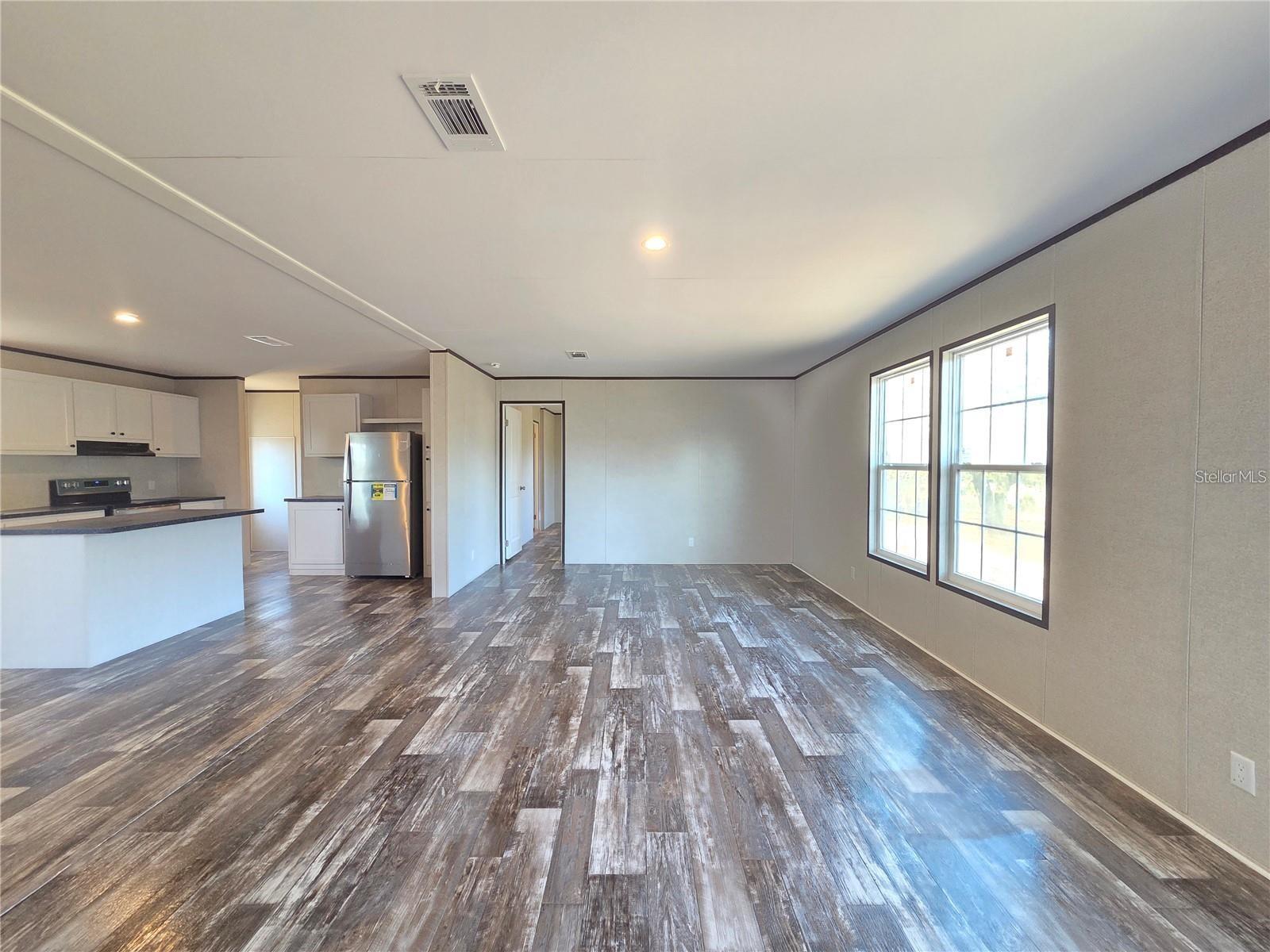 12070 Ne 63rd Pl Property Photo 8
