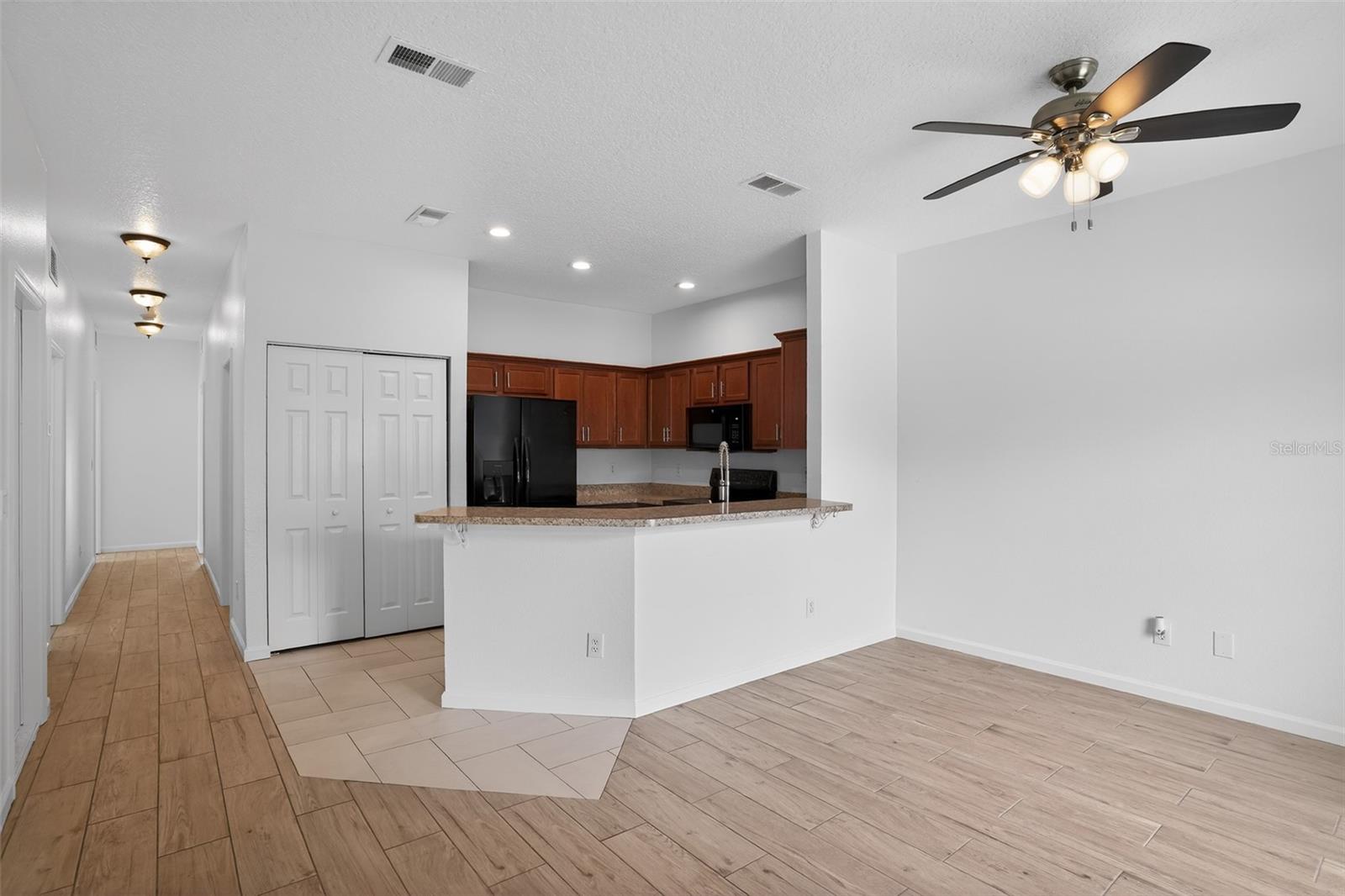 1923 Yellowfin Dr Property Photo 6