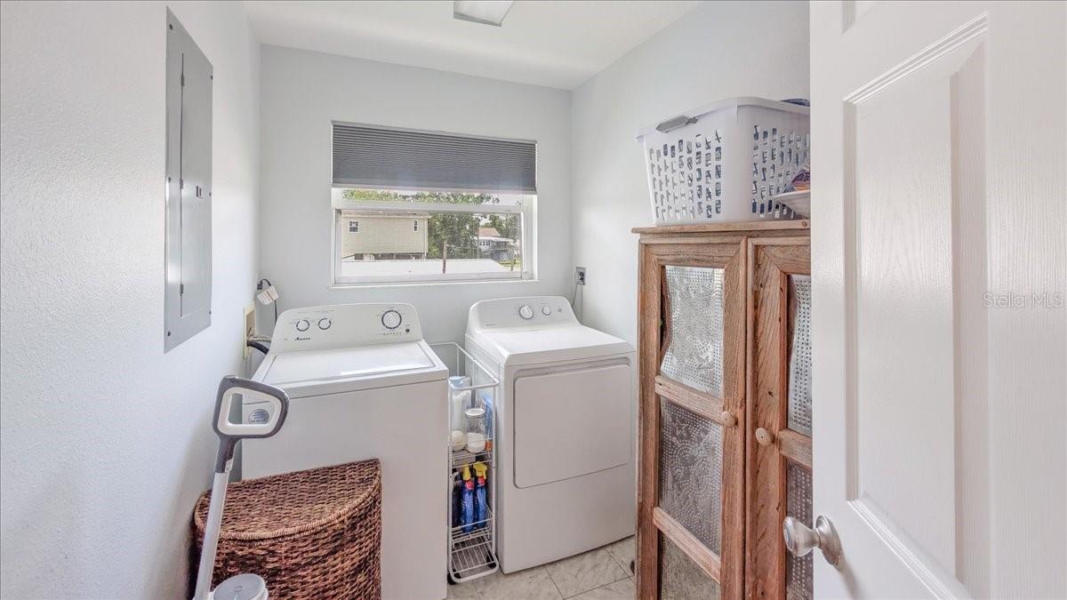 7264 Aberdeen Ct Property Photo 29