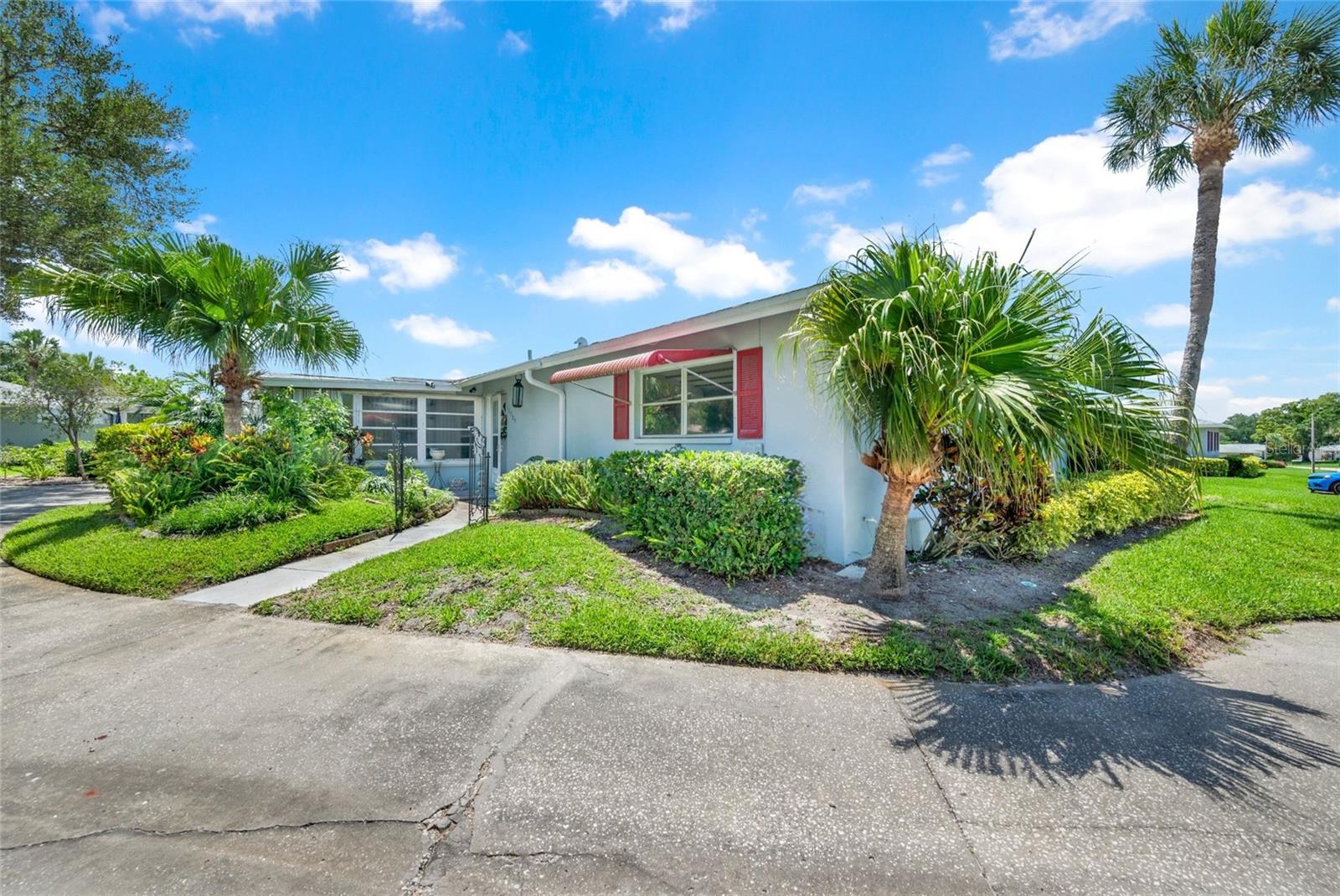 1608 Whitebridge Dr #b Property Photo 1