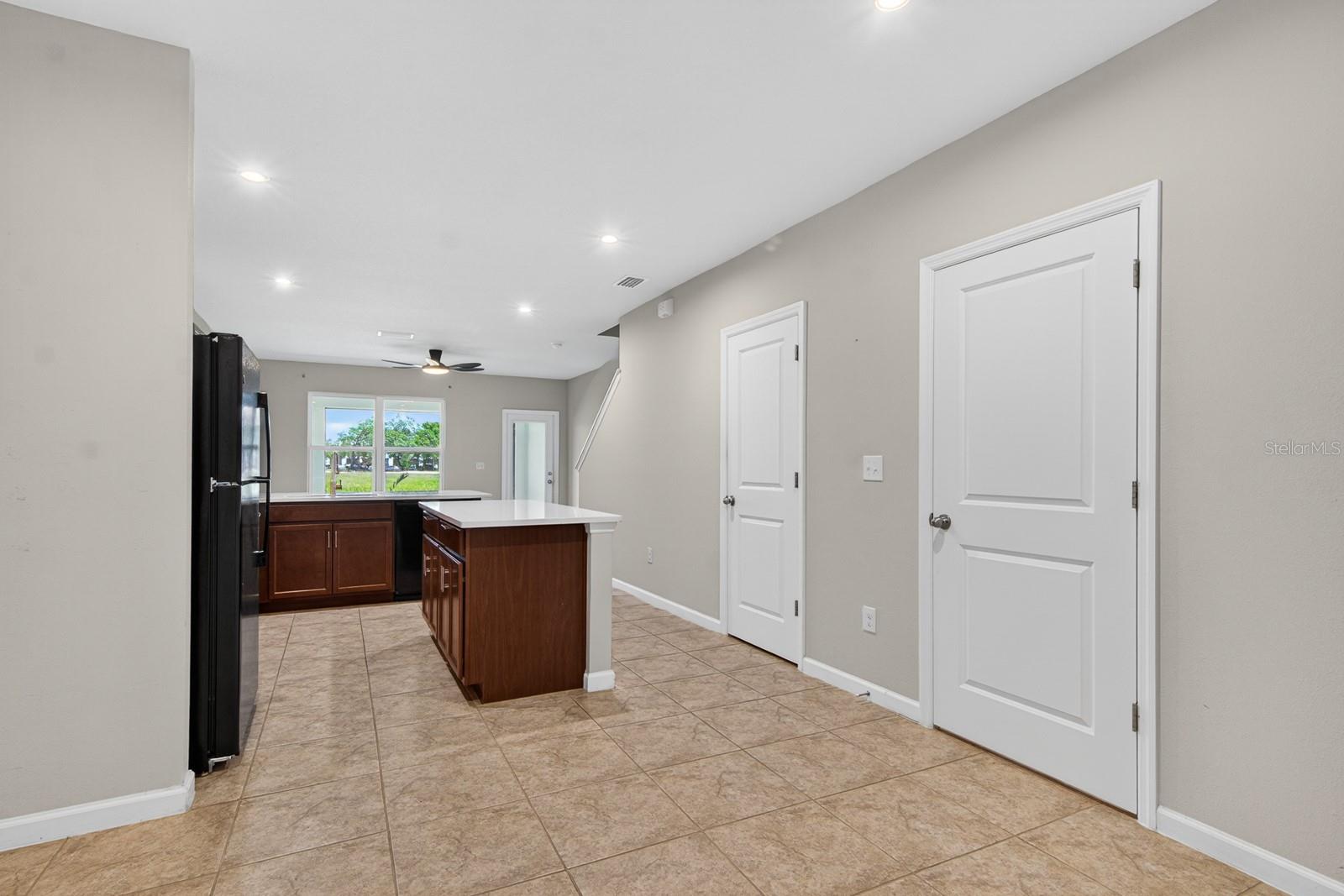 3048 Victoria Inlet Dr Property Photo 5