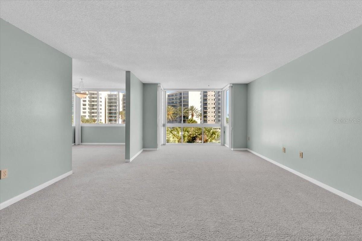 660 Island Way #301 Property Photo 2