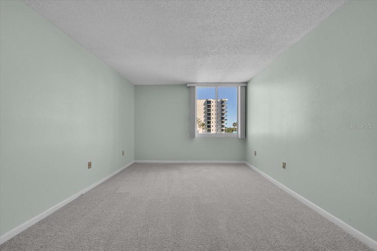 660 Island Way #301 Property Photo 23