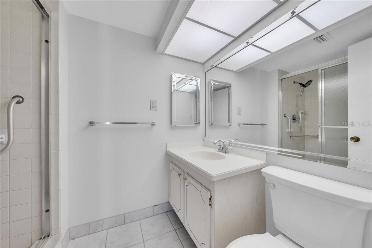 660 Island Way #301 Property Photo 29
