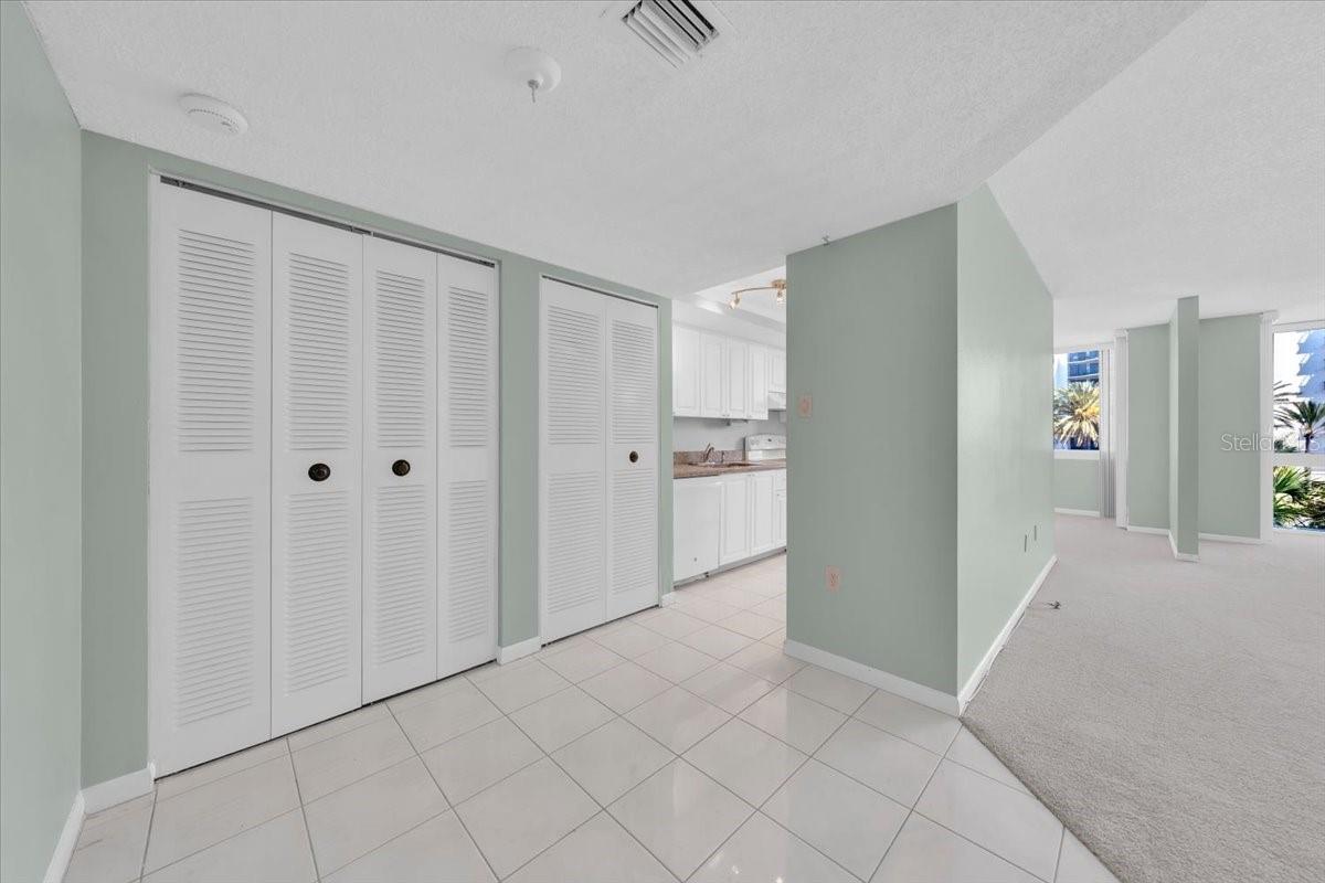 660 Island Way #301 Property Photo 31